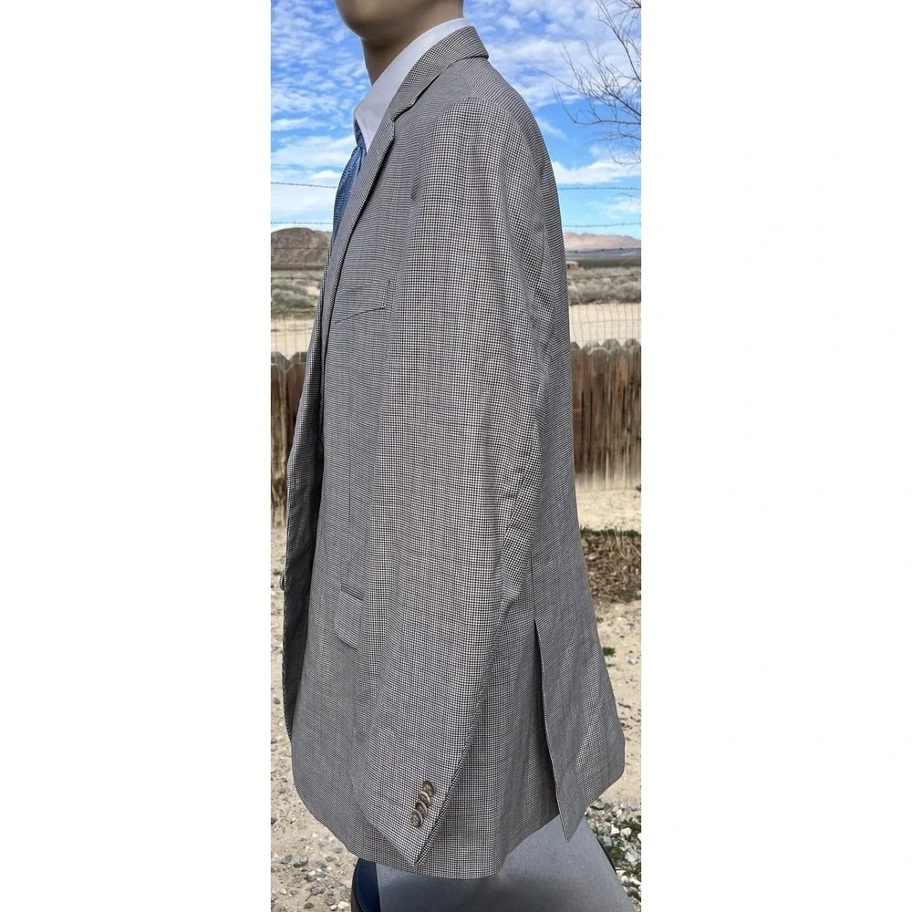 Peter Millar excellent great